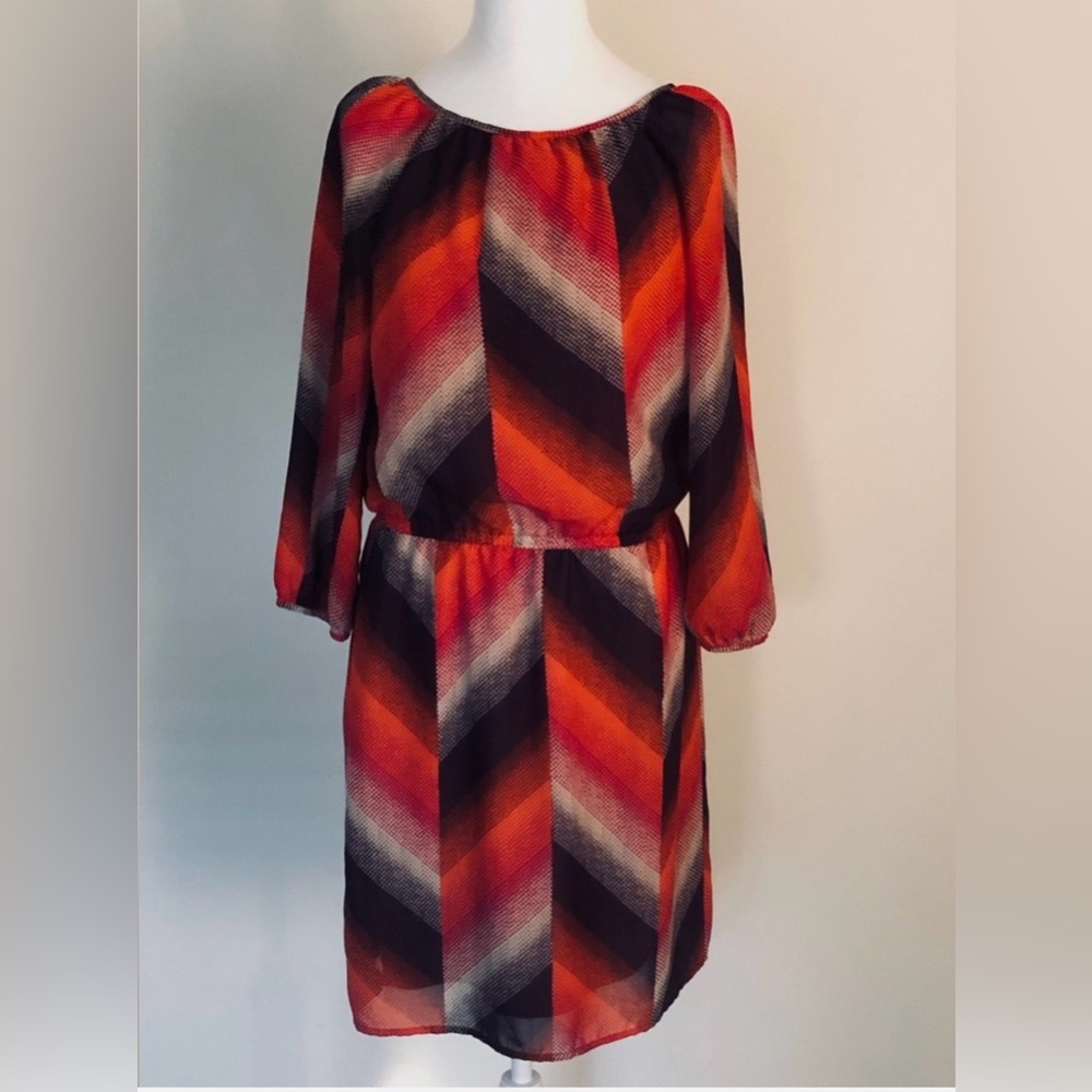 Banana Republic Red Purple checkered mid sleeve womens size 6 dress